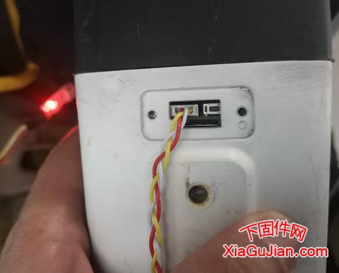 海康DS-2CD5A26EFWD-IZ串口刷機參數，串口刷機使用串口刷機線刷機